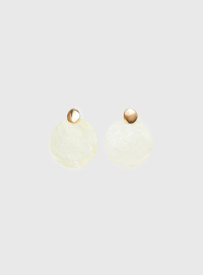 Kinzee Shell Earrings Butter / Gold