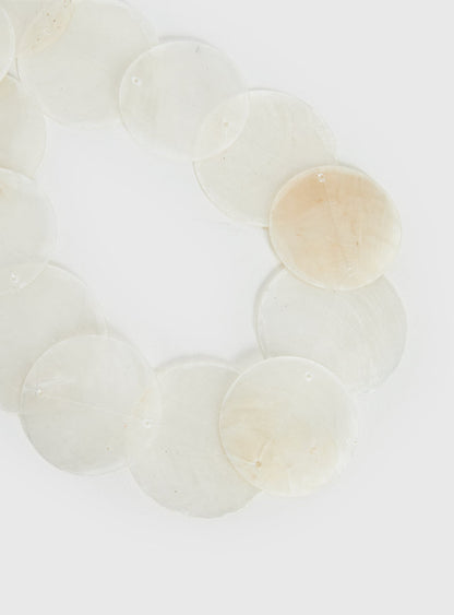 Summer Solstice Shell Detail Necklace White