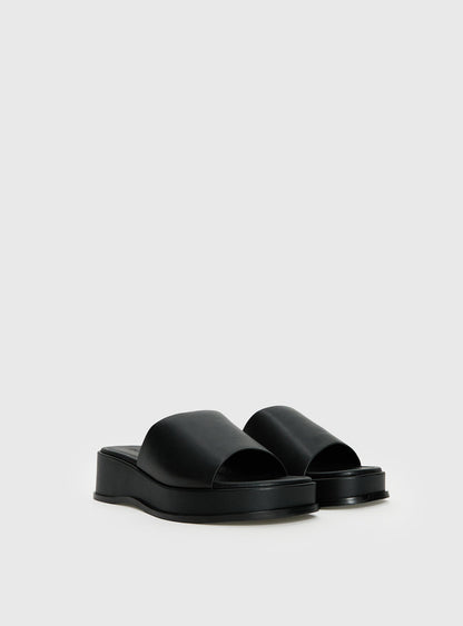 Bayshore Sandals Black