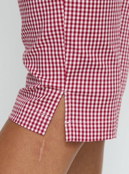 Rossie Capri Pants Red Gingham