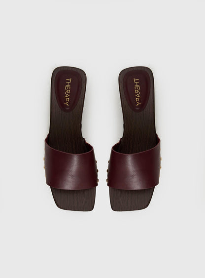 Therapy Zane Stud Detail Sandals Red