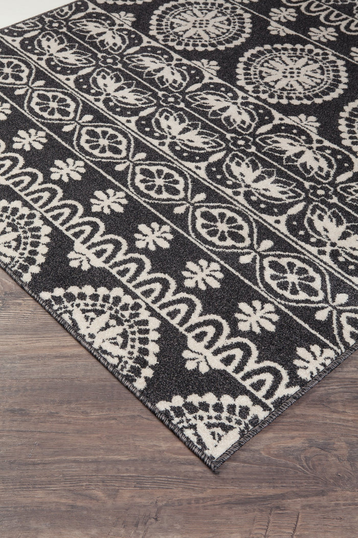 Jicarilla 5' x 7' Rug image