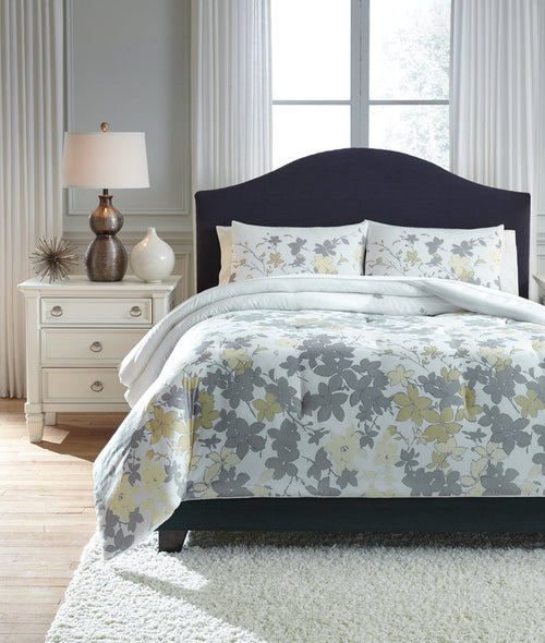 Maureen 3-Piece King Comforter Set image