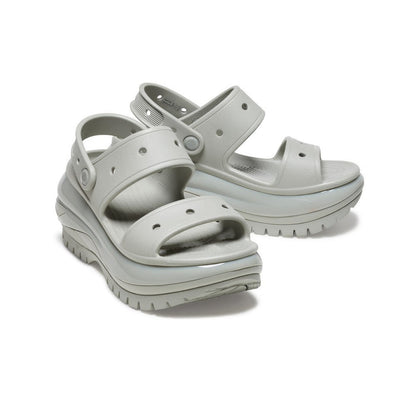 Sandalia-Crocs-Classic-Mega-Crush-Sandal-De-Mujer#4