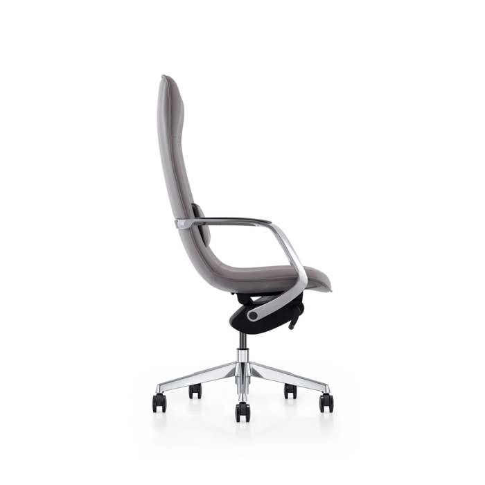 Vanguard Leather chairs - Bellucci & Ross